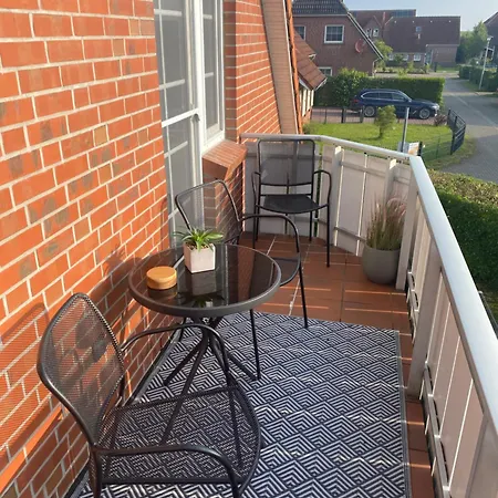 Apartment Kuestenliebe Nessmersiel Mit Balkon Incl Bettwaesche