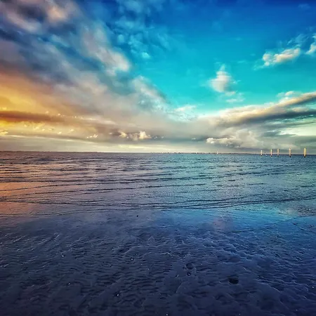 アパート Nessmersiel, Mit Balkon In Deichnaehe, Wallbox, Renoviert Neßmersiel