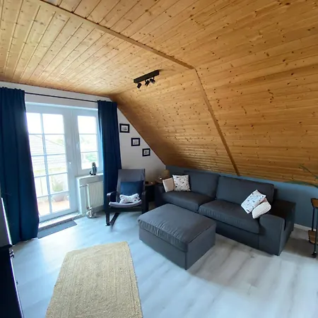Kuestenliebe Nessmersiel Mit Balkon Incl Bettwaesche Apartment Dornum