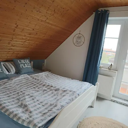 Apartment Nessmersiel, Mit Balkon In Deichnähe, Wallbox, Renoviert Neßmersiel