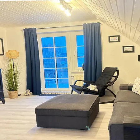 Nessmersiel, Mit Balkon In Deichnaehe, Wallbox, Renoviert アパート