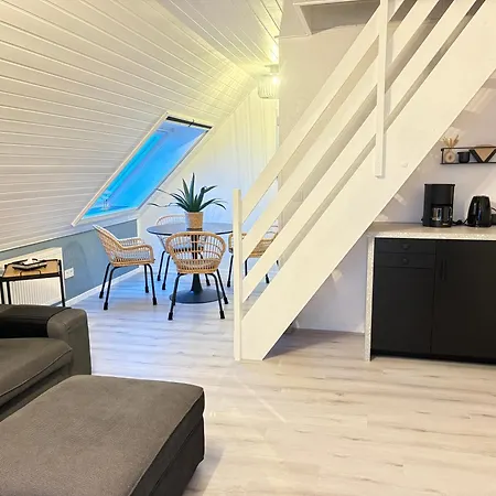 Apartment Nessmersiel, Mit Balkon In Deichnähe, Wallbox, Renoviert *